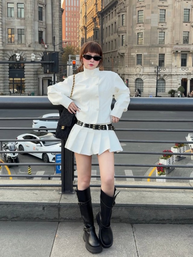 Không thể rời mắt với áo khoác cổ ống chuẩn gu cá tính- Ảnh 5.