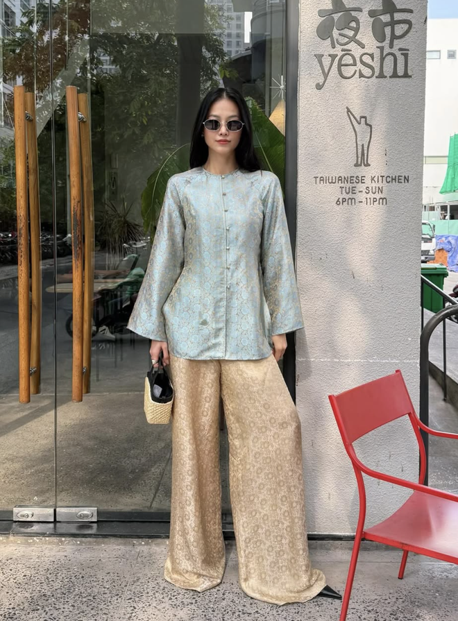 Diện đồ bà ba du xuân, giản dị tạo dấu ấn riêng- Ảnh 5.