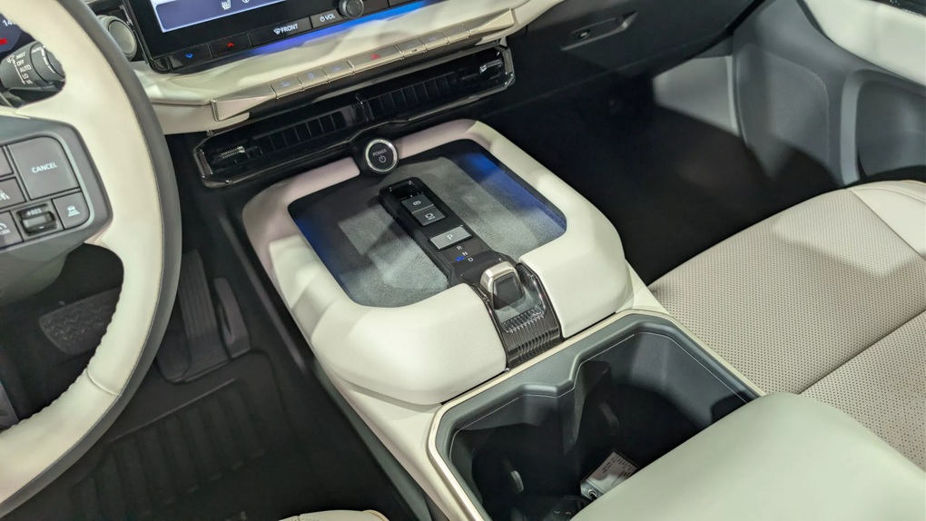 Toyota Highlander 2027 ra mắt: Bỏ máy xăng và hybrid, cuối năm mở bán - 6