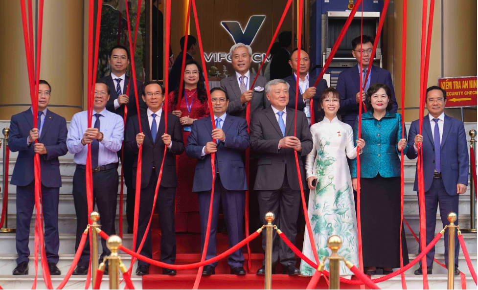 Trung tâm Tài chính quốc tế Việt Nam tại TP.HCM ra mắt: Nền tảng niềm tin đón dòng vốn toàn cầu - Ảnh 2.