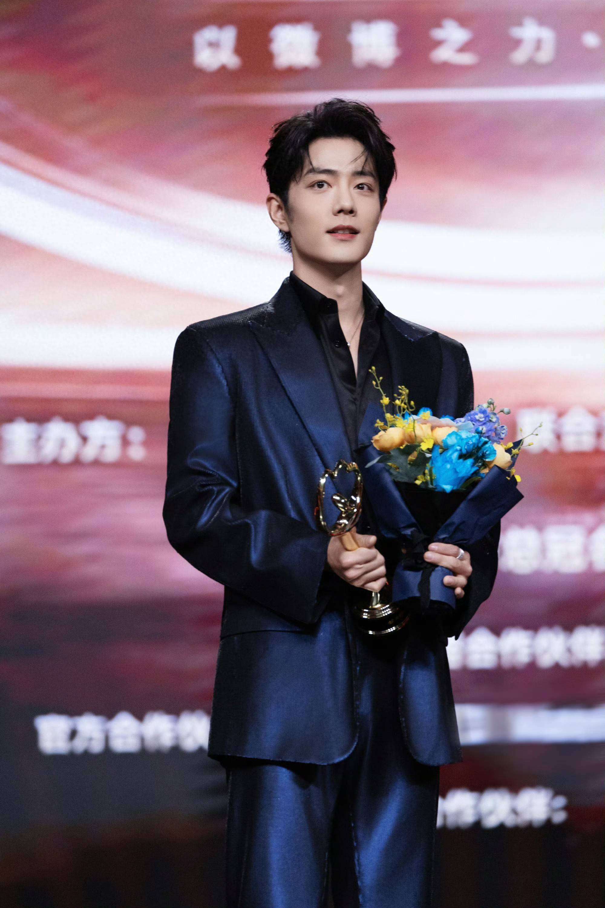 Tiêu Chiến, Dương Mịch gặp rắc rối sau Đêm hội Weibo- Ảnh 4.