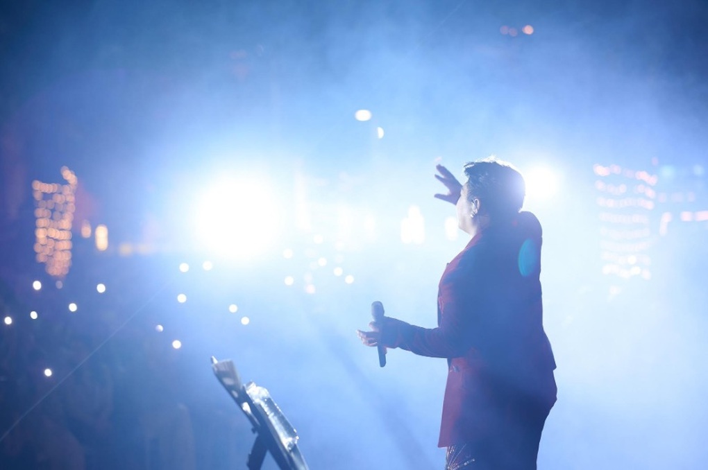 “Xuân Sen Sắc Nghệ”: Sắc xuân xứ Nghệ hòa quyện trong nhịp sống đô thị hiện đại - 10