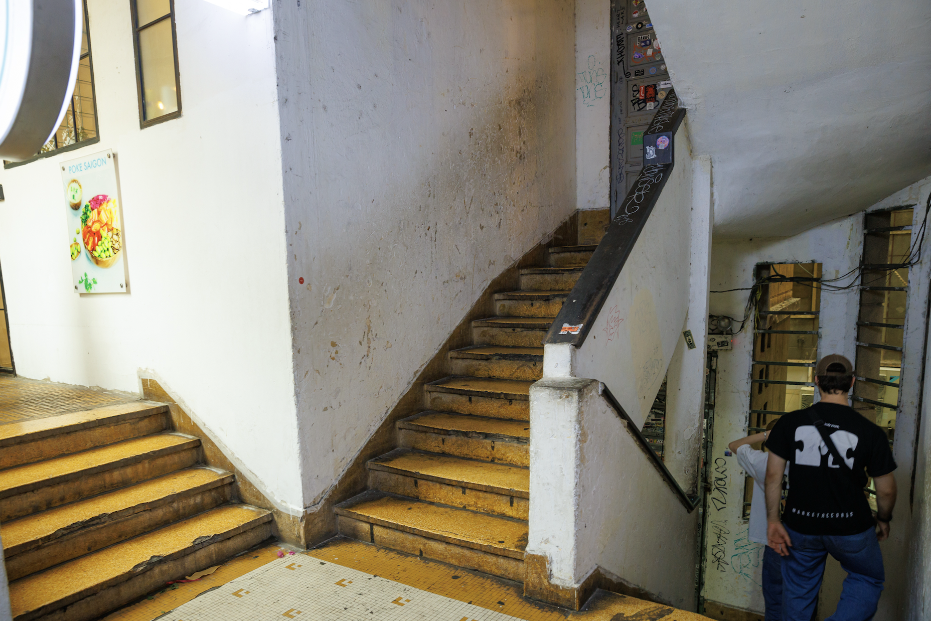 Chung cư 66 năm tuổi ở phố đi bộ Nguyễn Huệ từng lên báo Mỹ: Diện mạo sau chỉnh trang lạ lẫm, nhìn ảo như A.I- Ảnh 12.