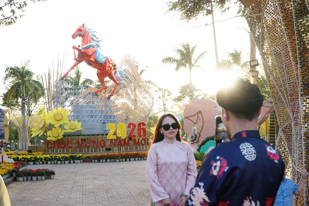 Chương trình văn hóa - giải trí mừng năm mới- Ảnh 7.