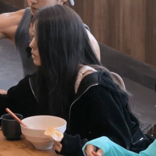 Xuất hiện 2 kẻ muốn phá nát chuyện của Soobin và bạn gái- Ảnh 5.