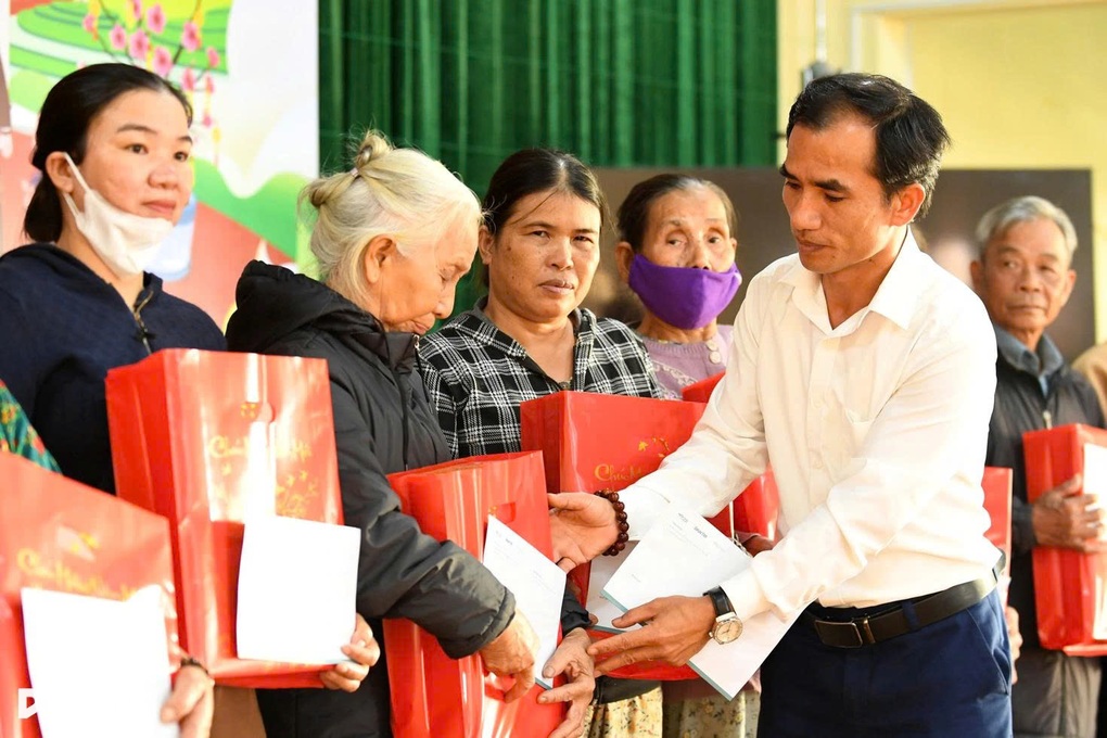 Tết Nhân ái 2026 hoàn thành trao tặng quà tới 1.960 hộ khó khăn - 3