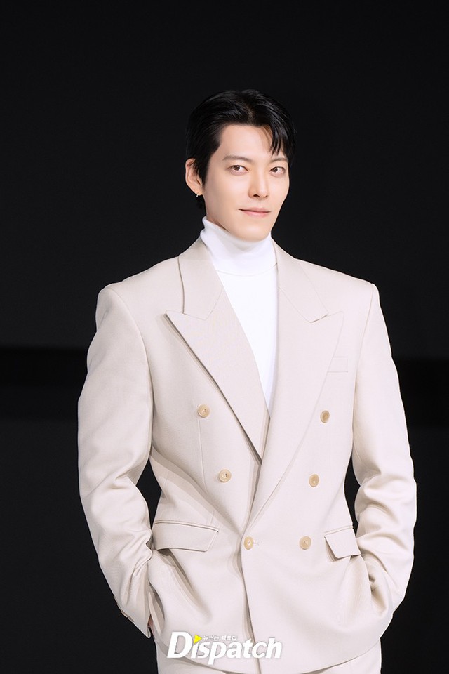 Kim Woo Bin tái xuất hậu hưởng tuần trăng mật nhưng Shin Min Ah mới là người được khen- Ảnh 3.