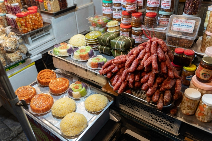 Thực phẩm Tết. Ảnh: Hoàng Giang