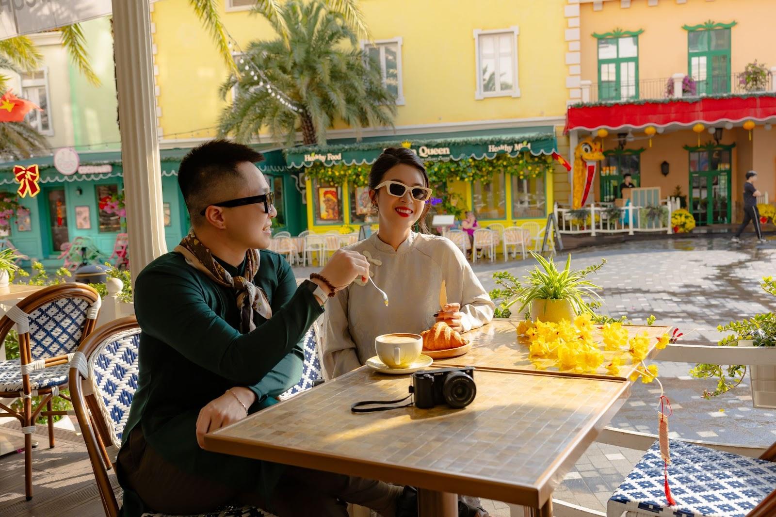 Các điểm check-in Tết Nguyên đán Phú Quốc mà du khách không thể bỏ lỡ- Ảnh 2.