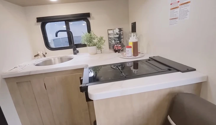 nhà di động - Ảnh 7.