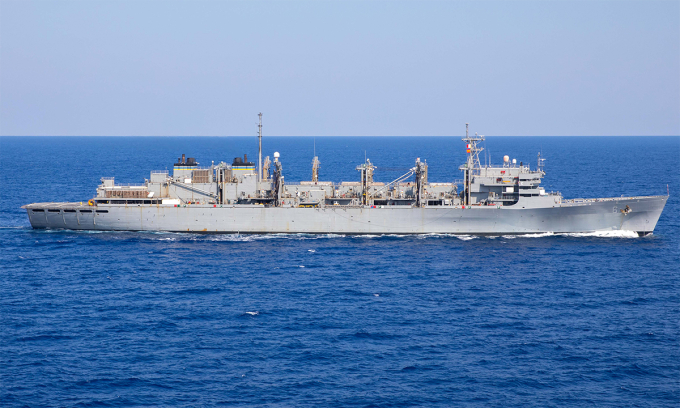Tàu hậu cần USNS Supply trên Đại Tây Dương tháng 7/2025. Ảnh: US Navy
