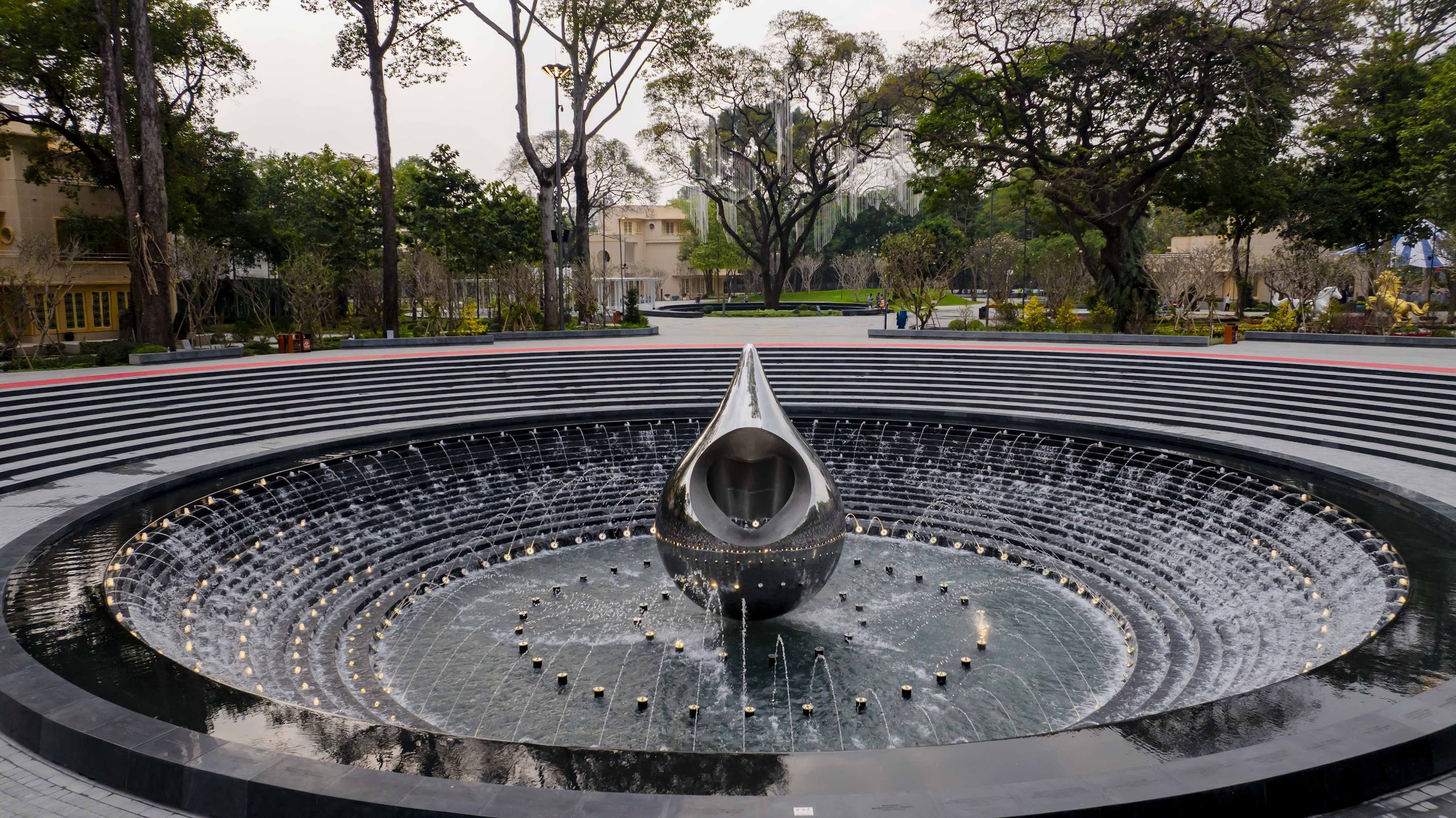 TP HCM khánh thành Công viên số 1 Lý Thái Tổ - Ảnh 3.