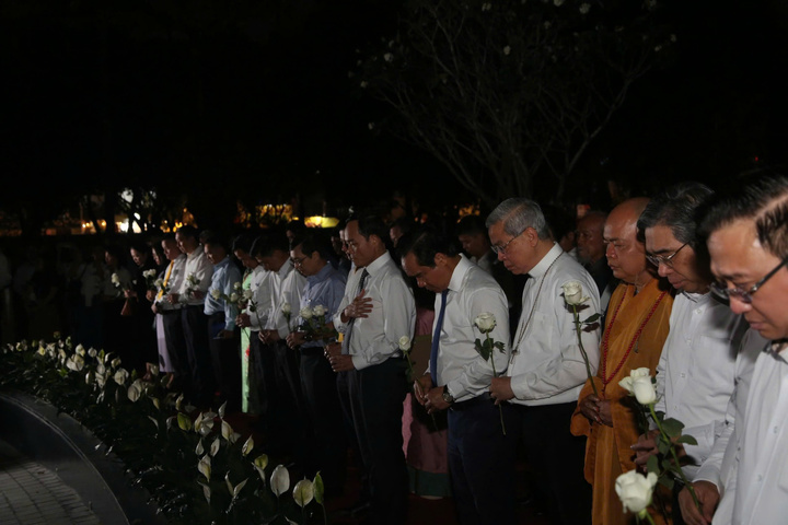 TP.HCM khánh thành công viên tưởng niệm nạn nhân COVID-19- Ảnh 2.