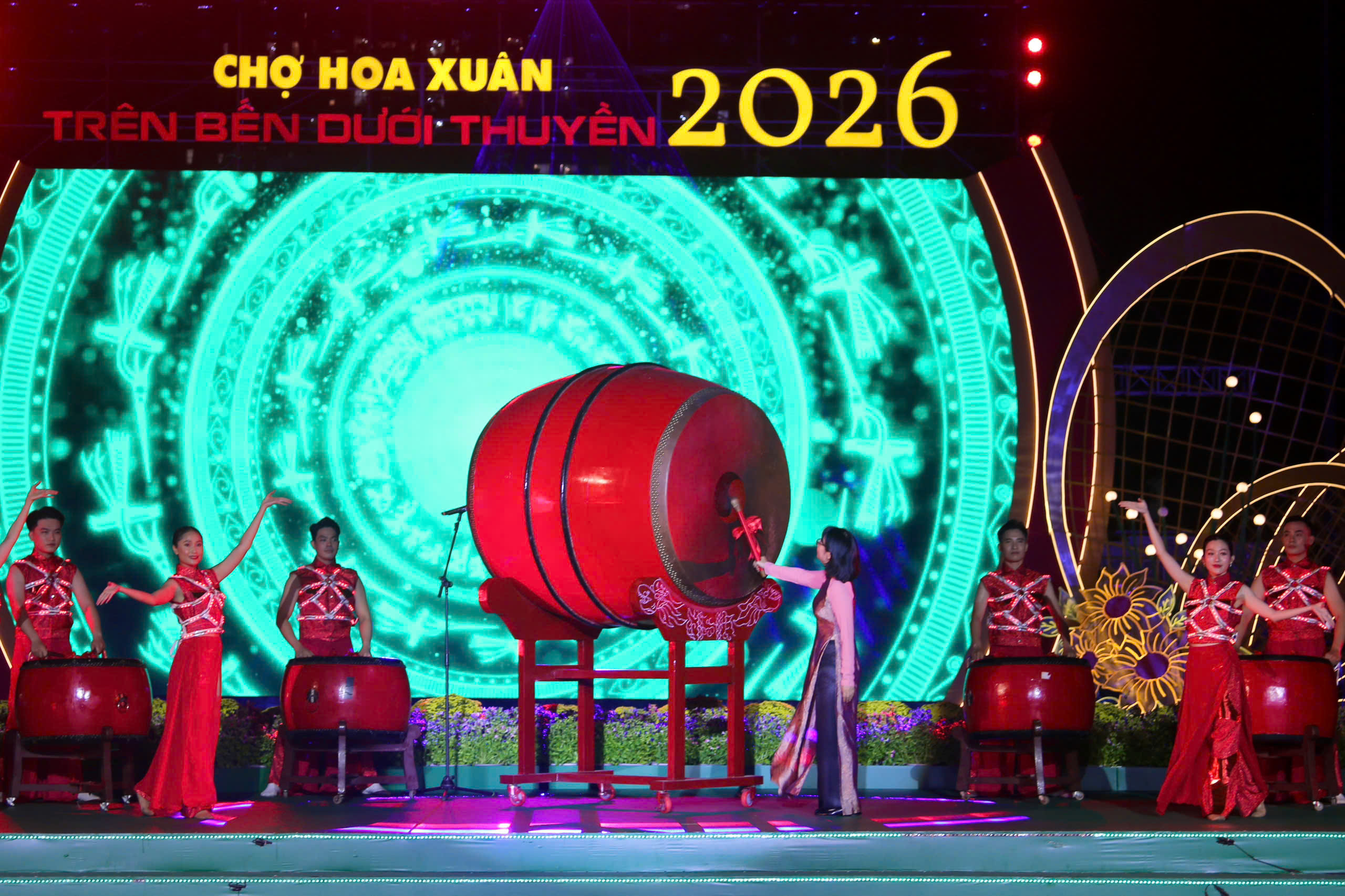 TPHCM: Khai mạc Chợ hoa xuân 