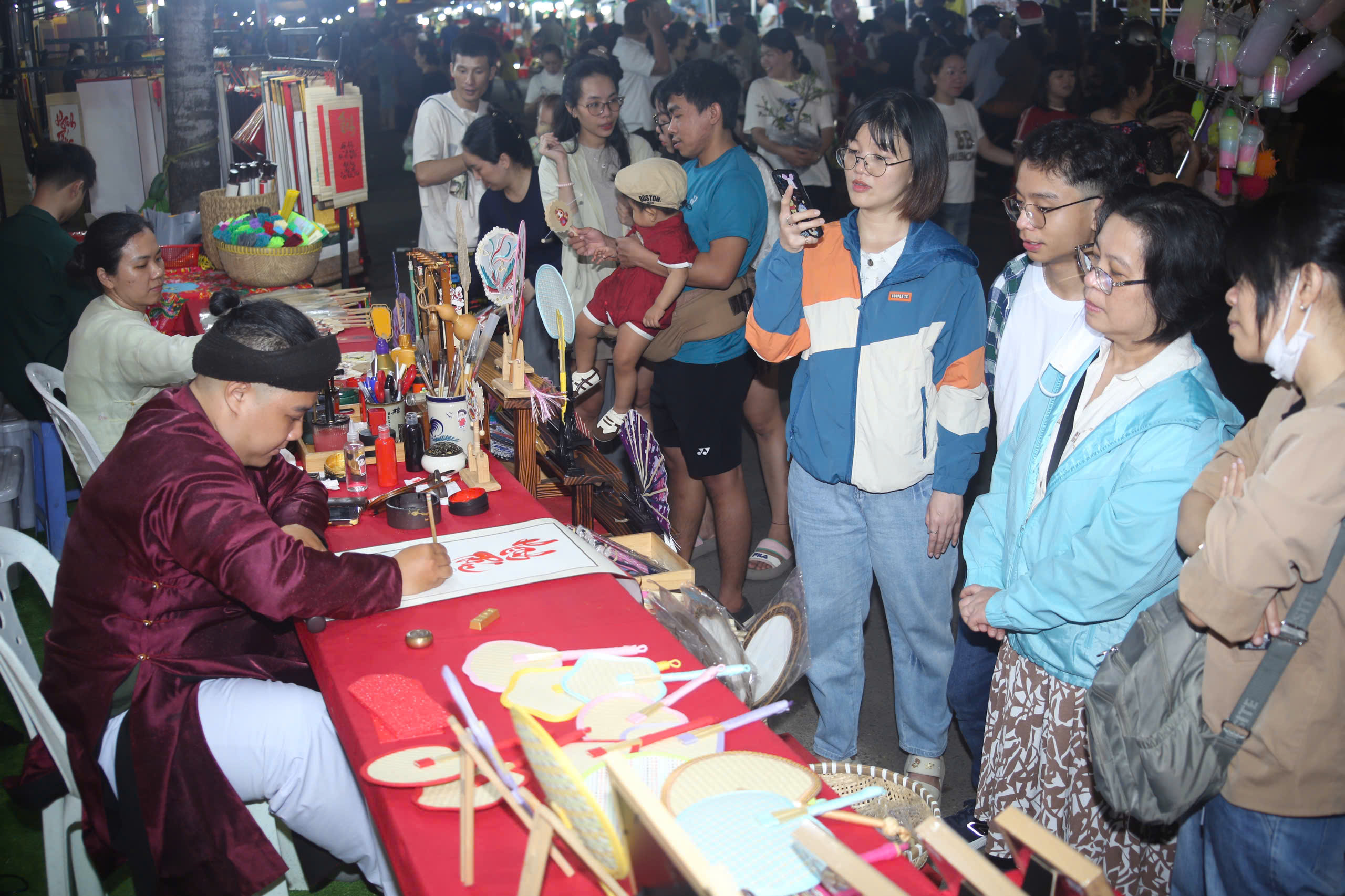 TPHCM: Khai mạc Chợ hoa xuân 