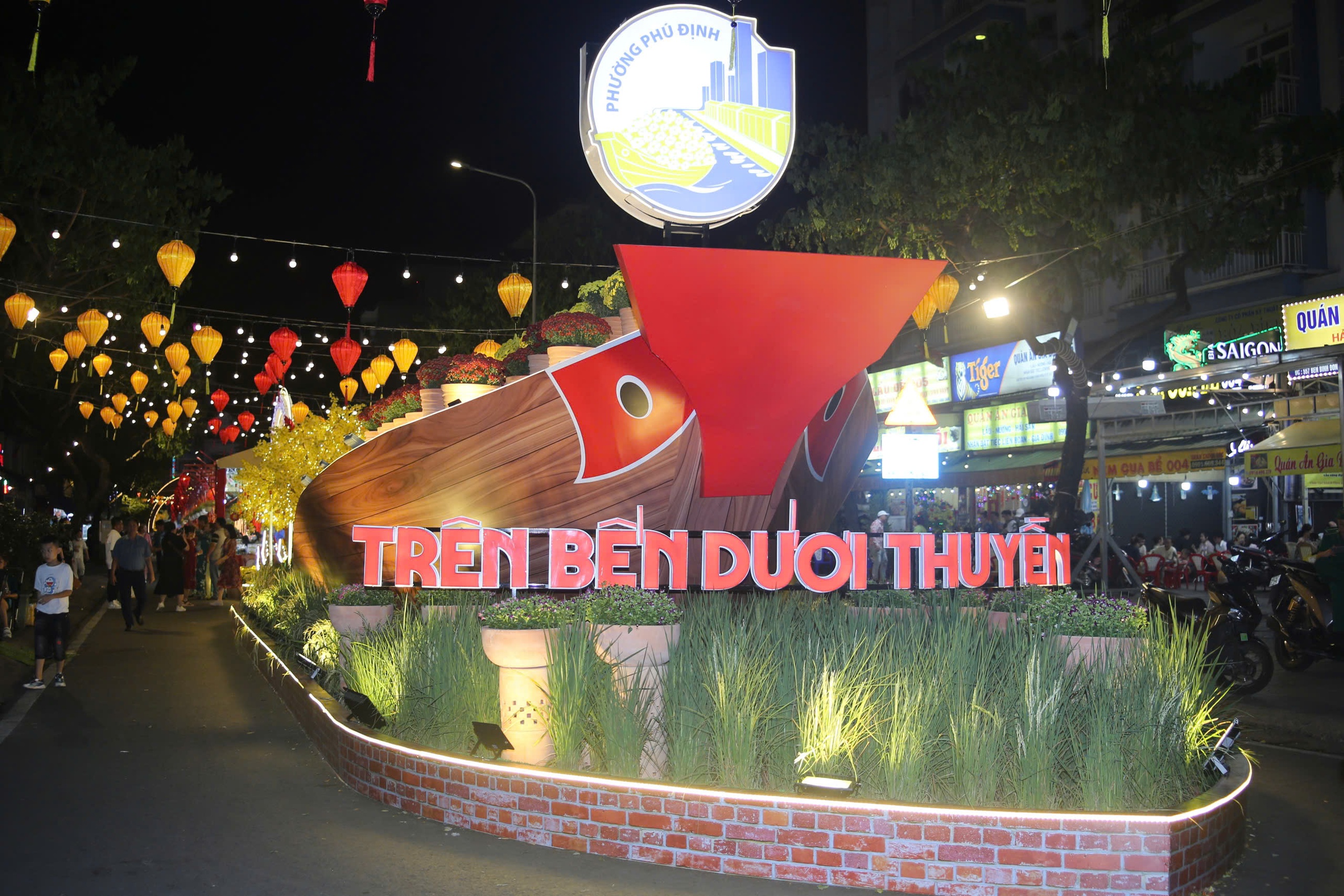 TPHCM: Khai mạc Chợ hoa xuân 