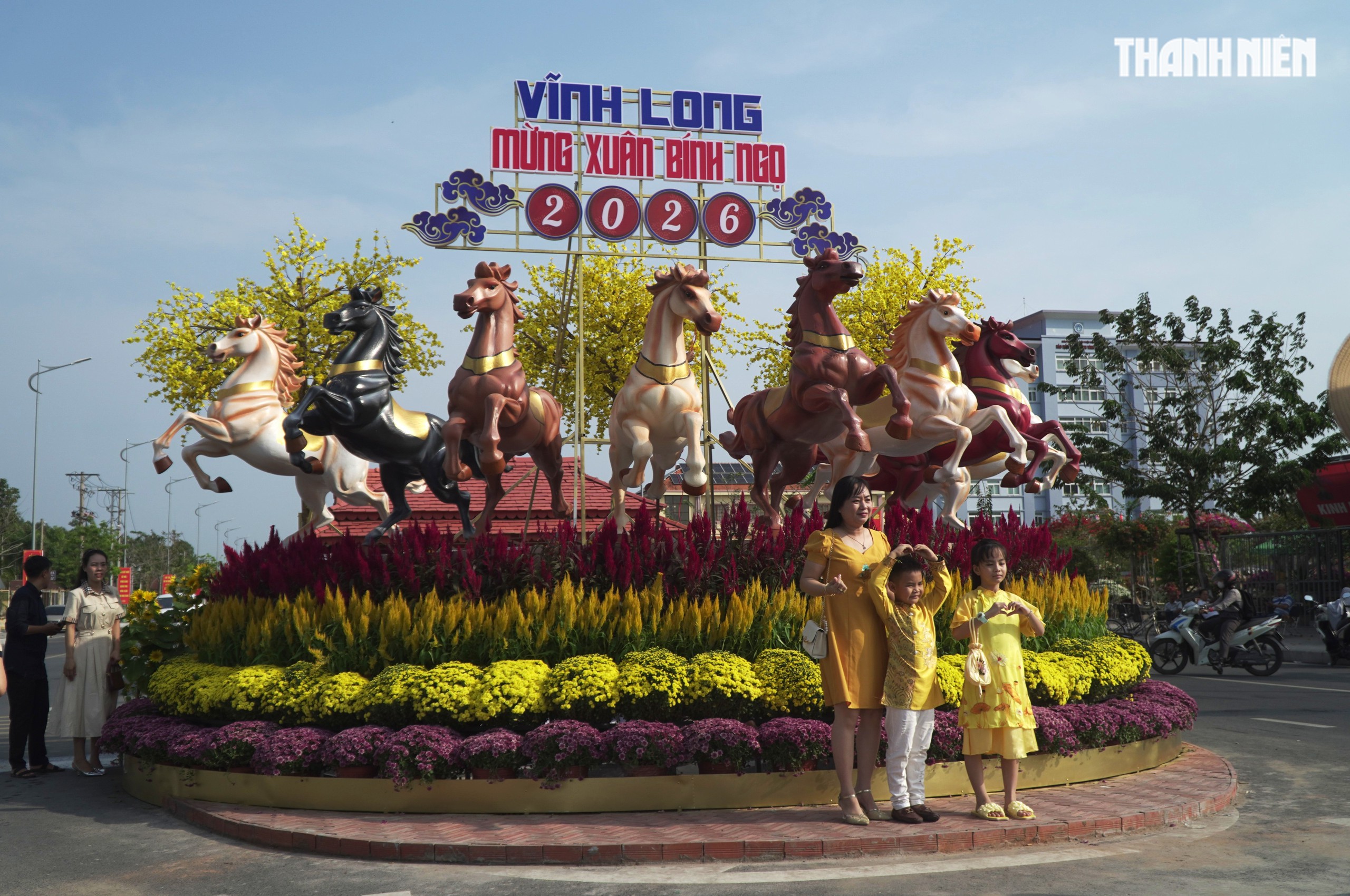 Chiêm ngưỡng đại cảnh 'Mã vương tụ lộc', 'Bát mã hưng thịnh' mừng Xuân Bính Ngọ 2026- Ảnh 3.