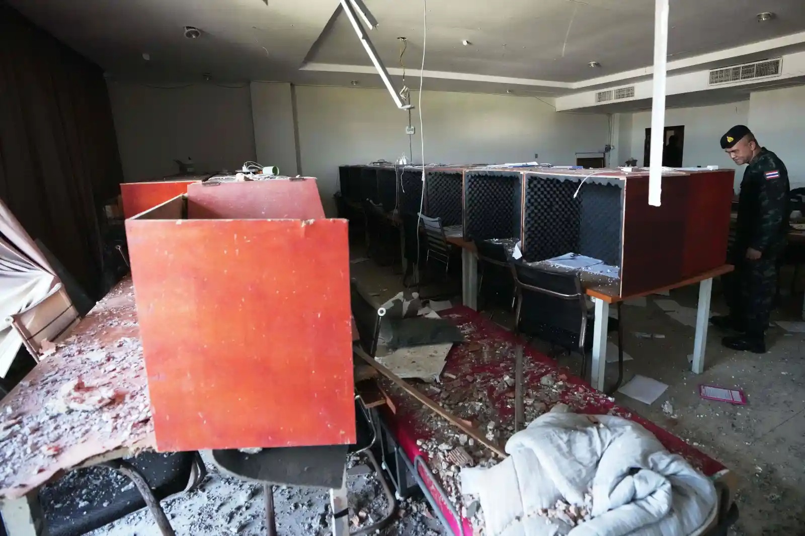 Cuộc tháo chạy ồ ạt khỏi các “khu lừa đảo” ở Campuchia- Ảnh 3.