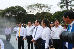 TP.HCM khánh thành công viên số 1 Lý Thái Tổ và không gian tưởng niệm nạn nhân COVID-19 