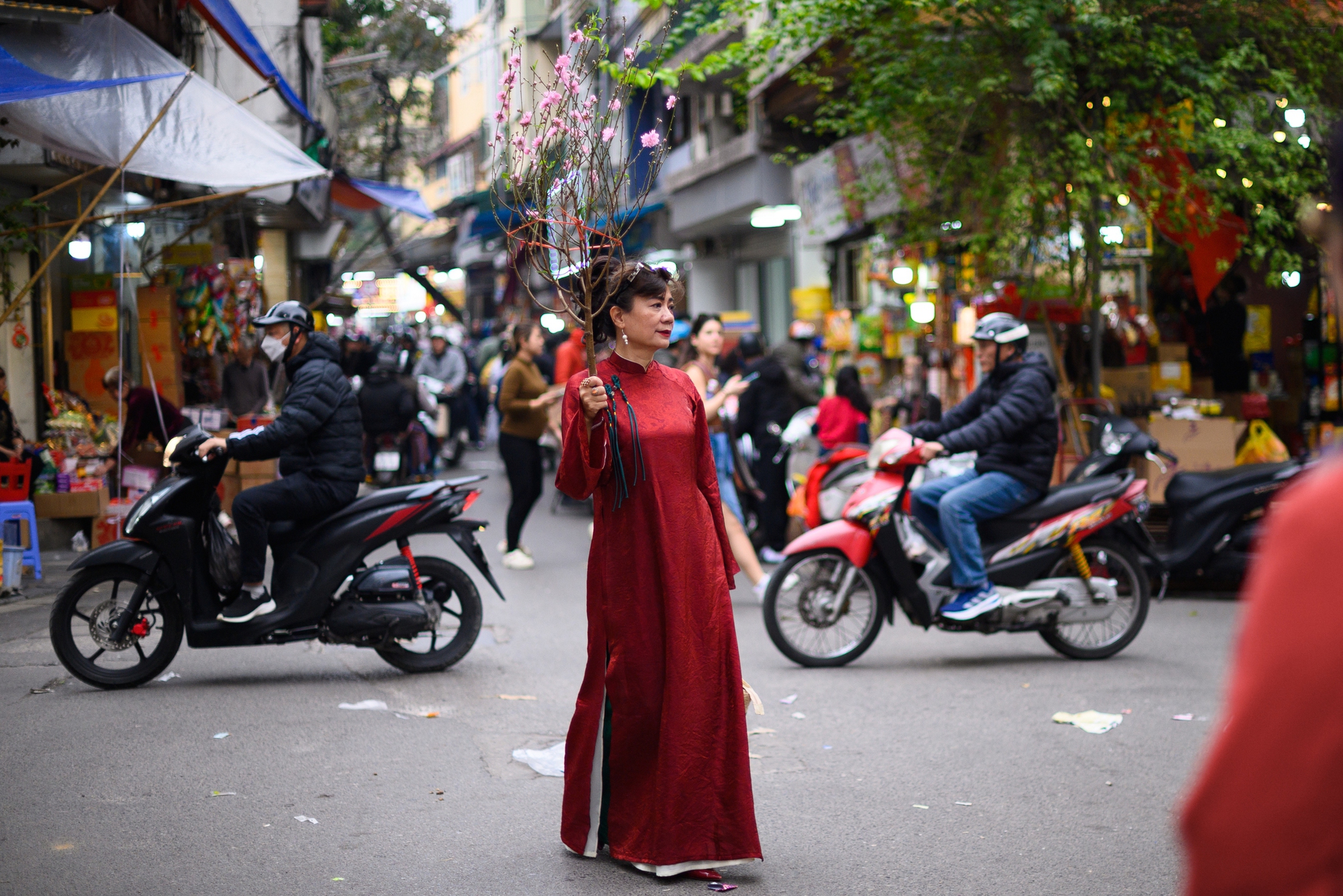 26 Tết rồi, ra mà xem Hà Nội đã cỡ này!- Ảnh 18.