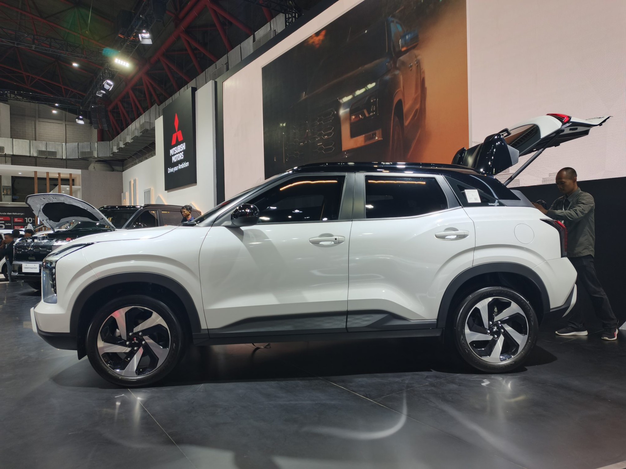 Mitsubishi - Ảnh 6.