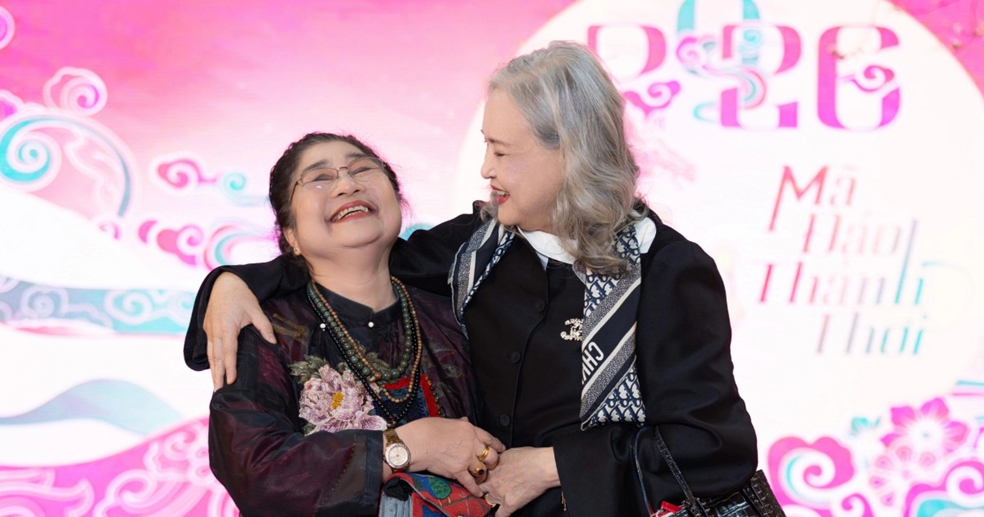 NSND Hoàng Cúc hội ngộ Thanh Tú, Kim Xuyến ngày cuối năm - 3