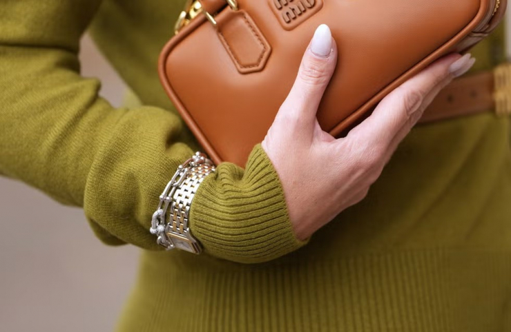 Cập nhật nhanh những xu hướng trang sức đang tràn ngập trên mạng xã hội - 5