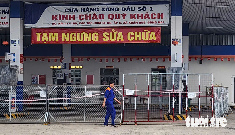 Tính toán dùng can xăng lưu động để cung cấp cho xe hết xăng trên cao tốc TP.HCM - Long Thành - Ảnh 3.