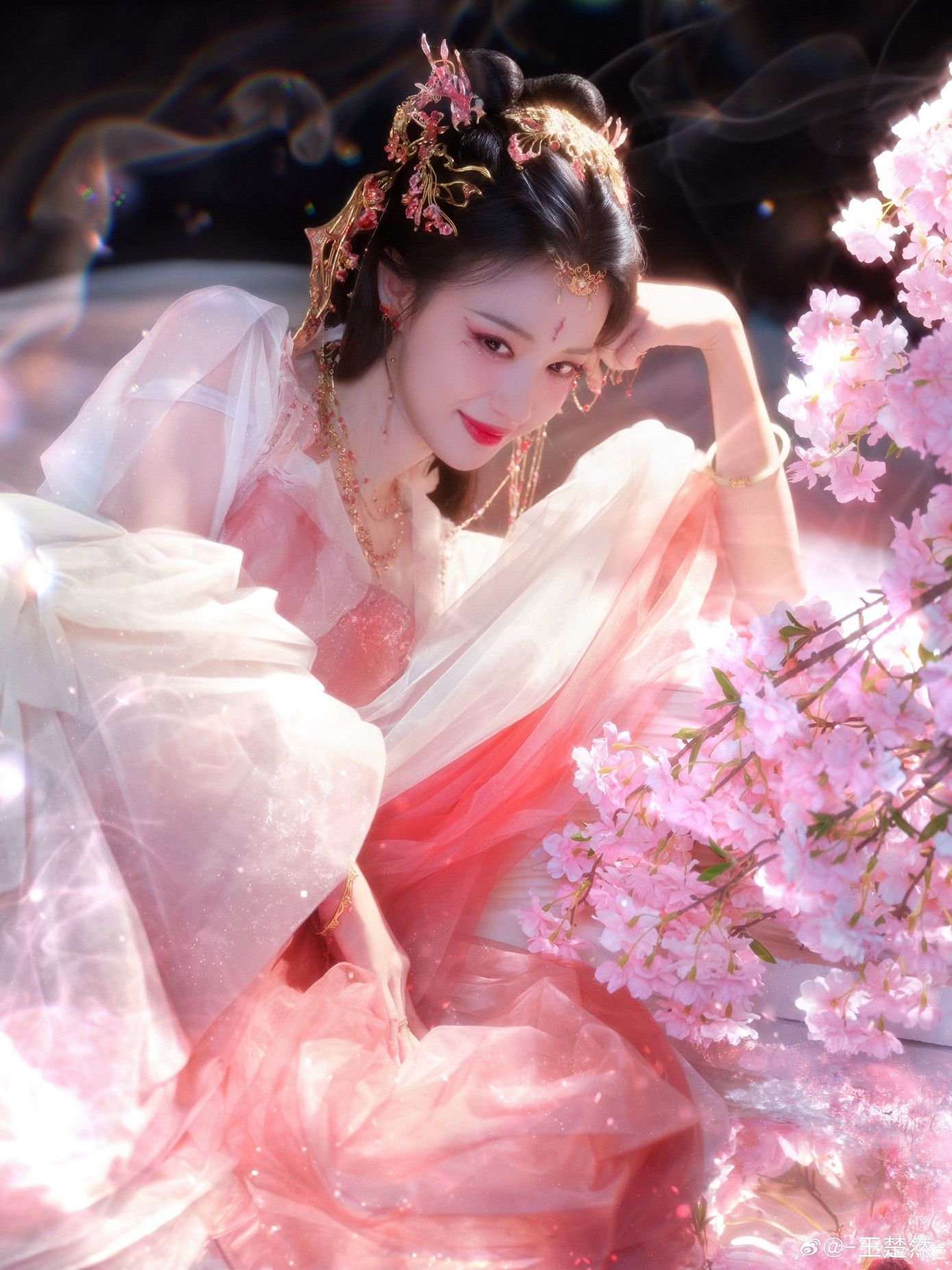 Vương Sở Nhiên quá đẹp- Ảnh 4.