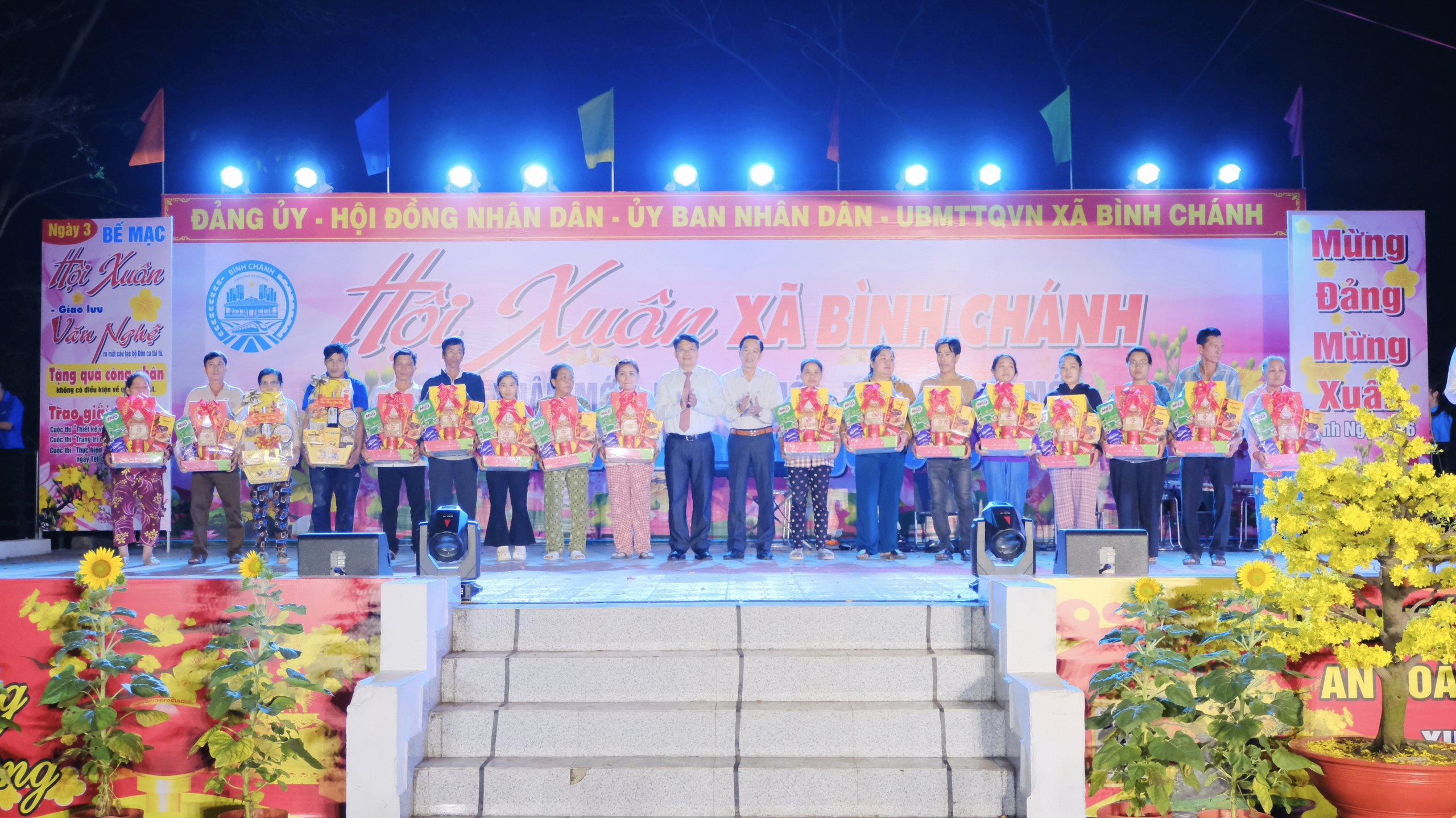 Sẻ chia ấm áp, chăm lo Tết tại xã Củ Chi, Bình Lợi, Bình Chánh - Ảnh 5.