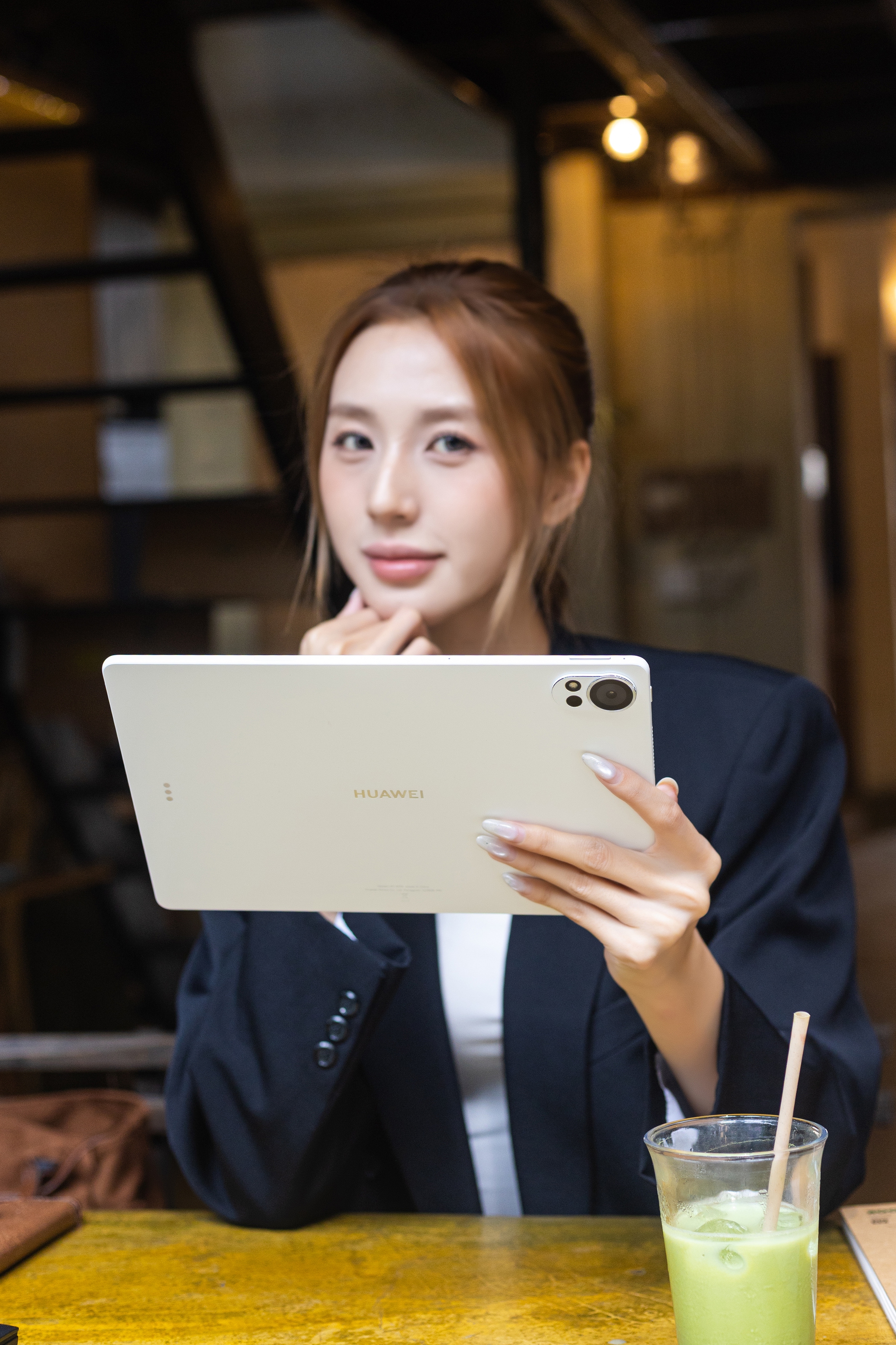 HUAWEI MatePad 12 X: Tablet định nghĩa lại khái niệm làm việc và sáng tạo, xứng danh trợ lý năng suất hàng đầu- Ảnh 12. HUAWEI MatePad 12 X: Tablet định nghĩa lại khái niệm làm việc và sáng tạo, xứng danh trợ lý năng suất hàng đầu- Ảnh 12.