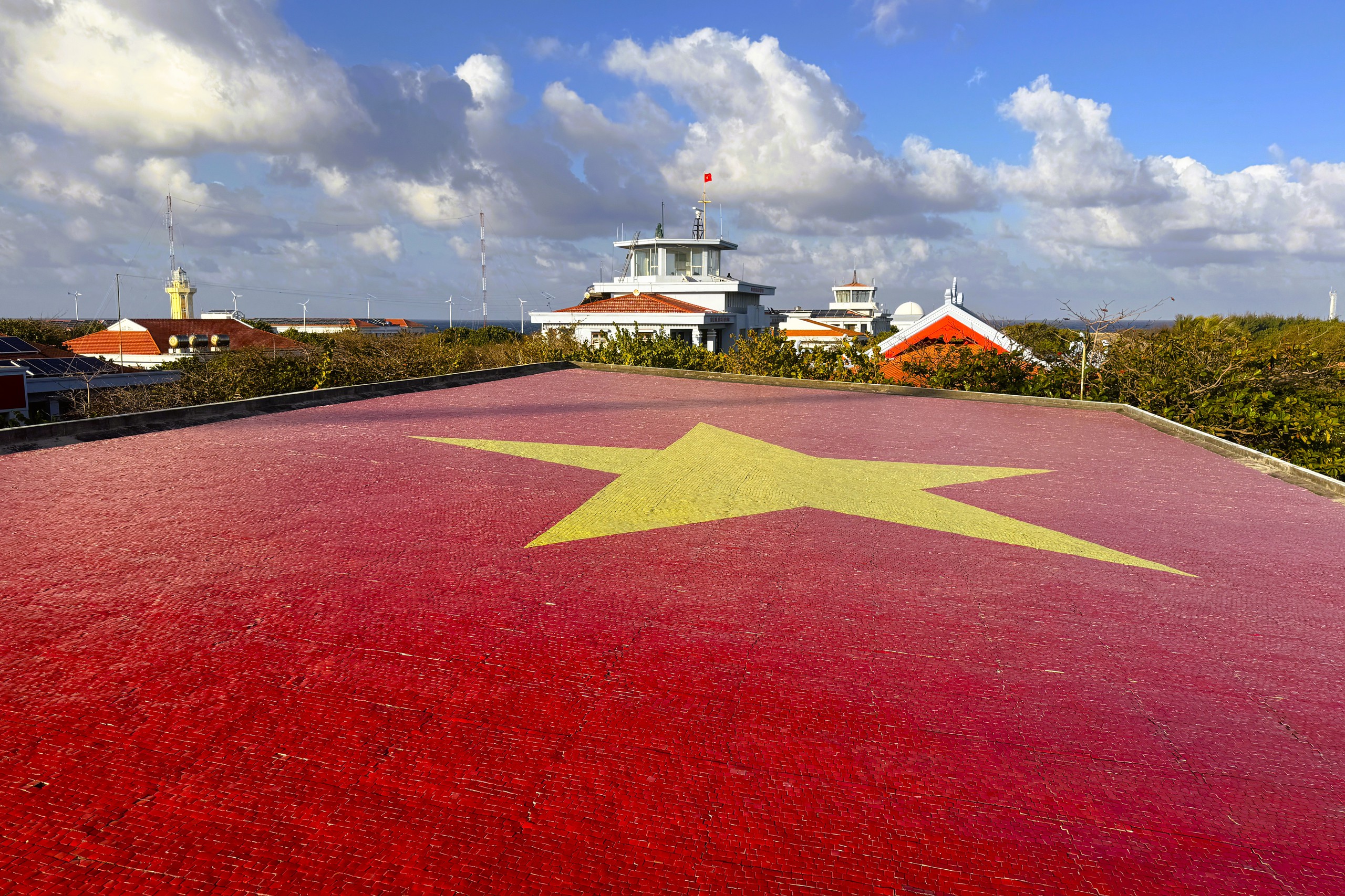 Tết ở Trường Sa - Kỳ 3: Đảo Trường Sa, thủ đô quần đảo- Ảnh 5.