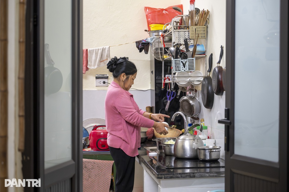 10.000 ngày yêu của người phụ nữ cãi bố, quyết lấy anh thương binh bị liệt - 10 10.000 ngày yêu của người phụ nữ cãi bố, quyết lấy anh thương binh bị liệt - 10