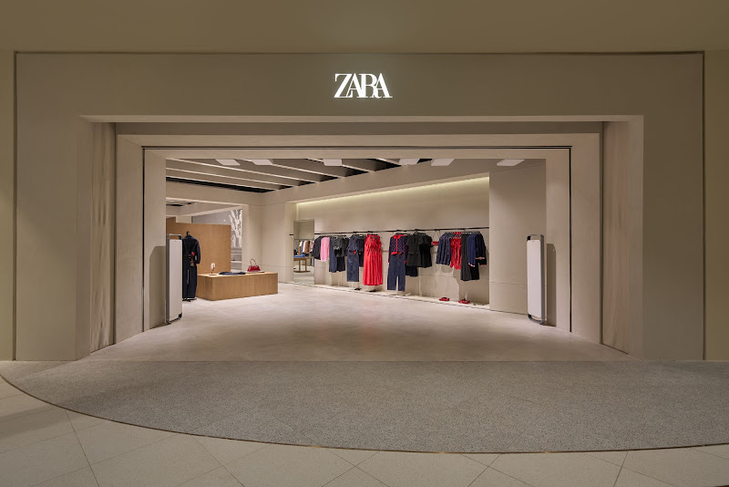Khám phá không gian concept store mới của Zara tại Hanoi Centre- Ảnh 2.