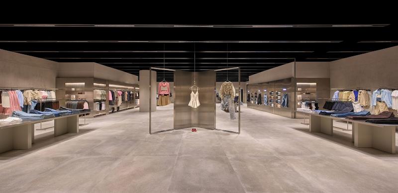 Khám phá không gian concept store mới của Zara tại Hanoi Centre- Ảnh 4.