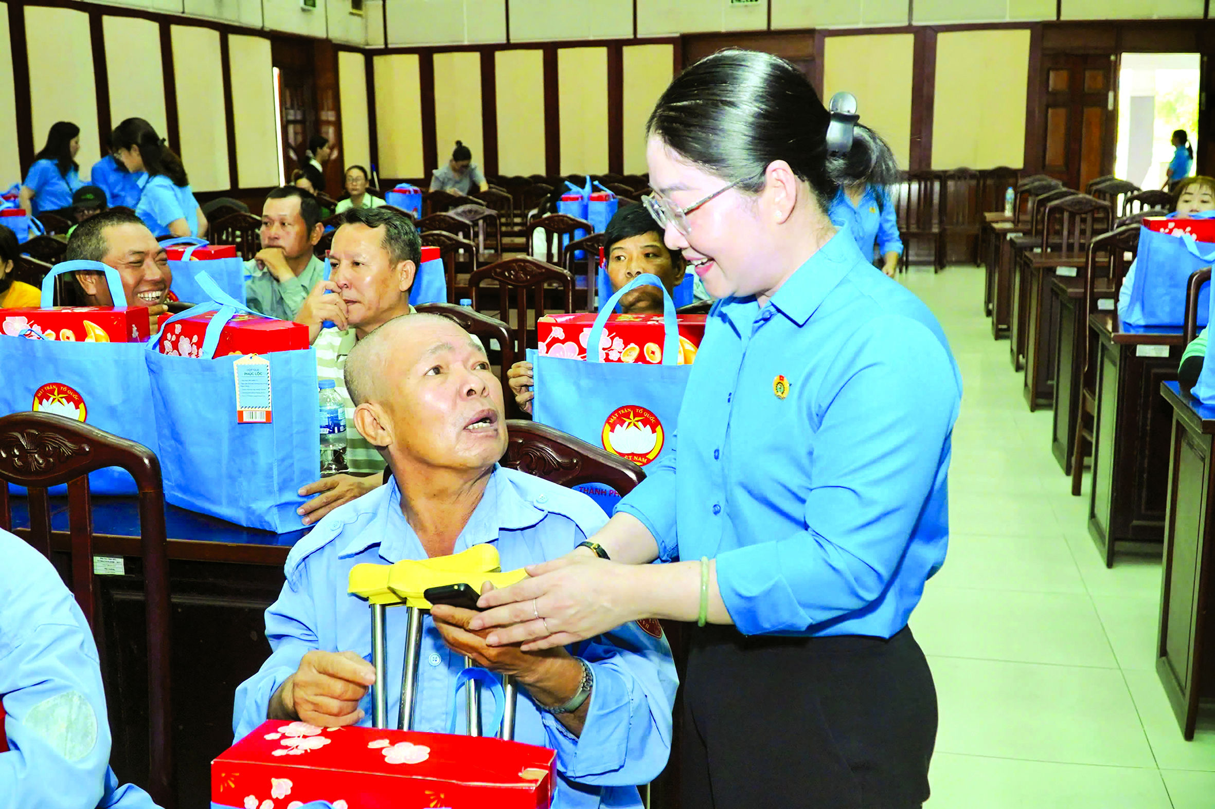 Công đoàn mạnh mẽ chuyển mình 2 Công đoàn mạnh mẽ chuyển mình - Ảnh 2.