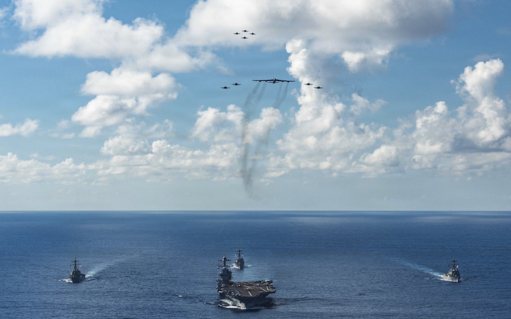 Quân đội Mỹ 'đang tiến hành kế hoạch chống Iran', Tehran tuyên bố cứng rắn - Ảnh 2.