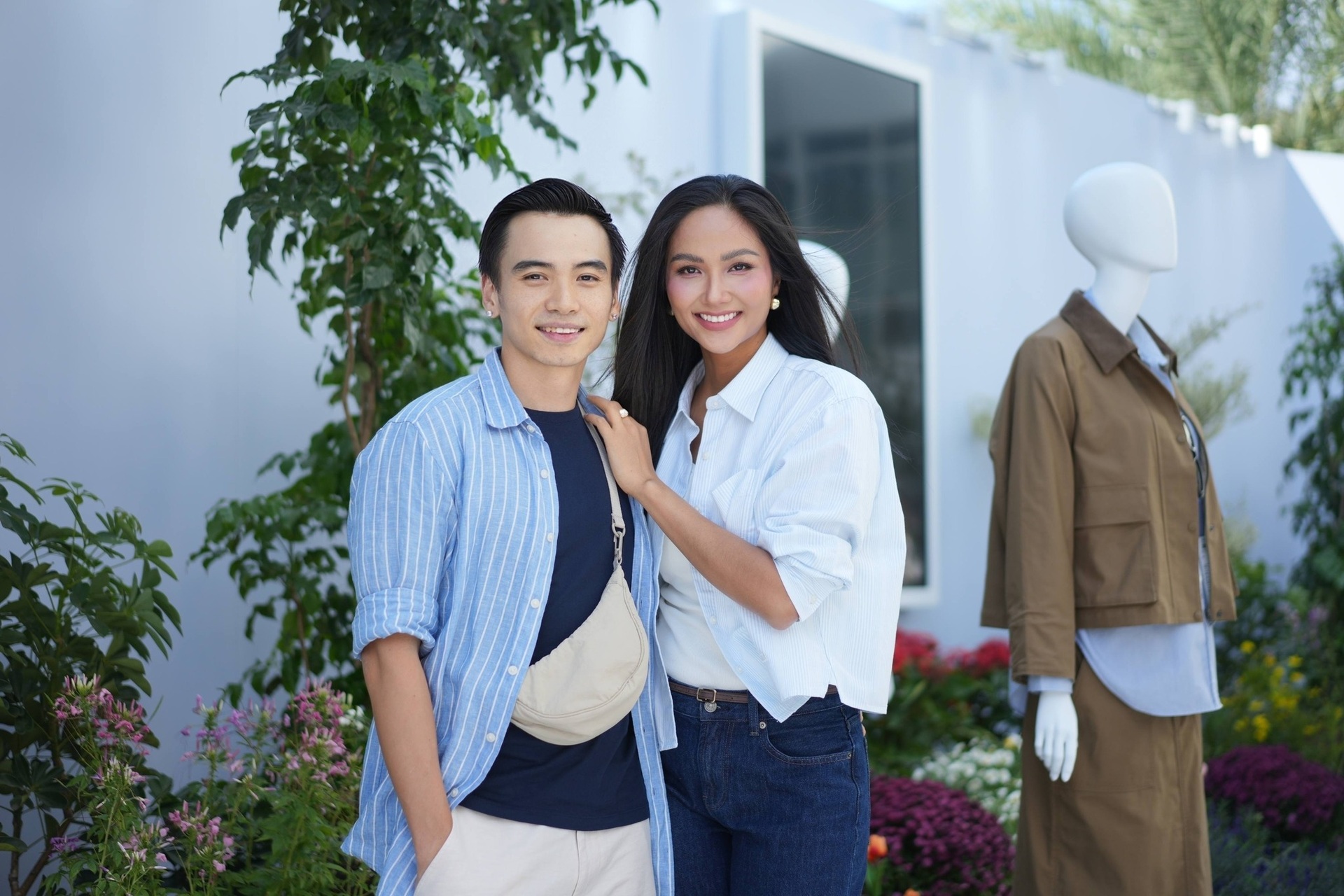 Hoa hậu Việt lấy chồng nhiếp ảnh gia, hé lộ cuộc sống làm mẹ tuổi 34 - 12