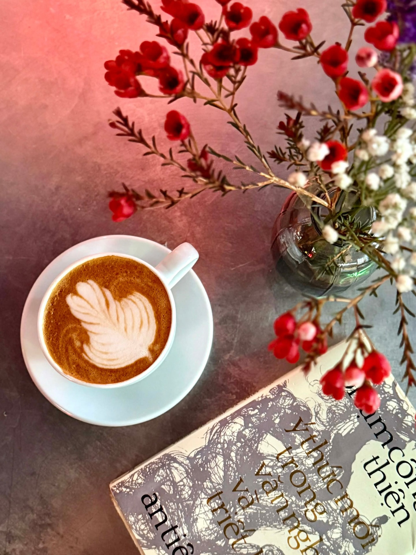 Cuối cùng đã tìm thấy một Listening Bar đậm chất điện ảnh giữa Tân Định cho những ai muốn Cuối cùng đã tìm thấy một Listening Bar đậm chất điện ảnh giữa Tân Định cho những ai muốn