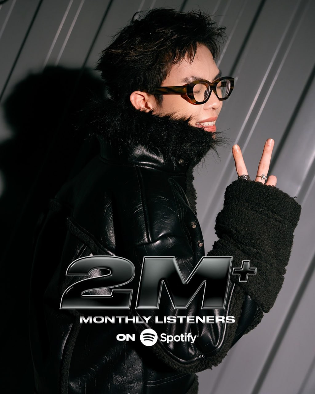 Chỉ 7 nghệ sĩ Việt làm được điều này trên Spotify: Sơn Tùng bị đàn em lấn lướt, nữ ca sĩ diễn ở Văn phòng Chính phủ là ngoại lệ- Ảnh 7.