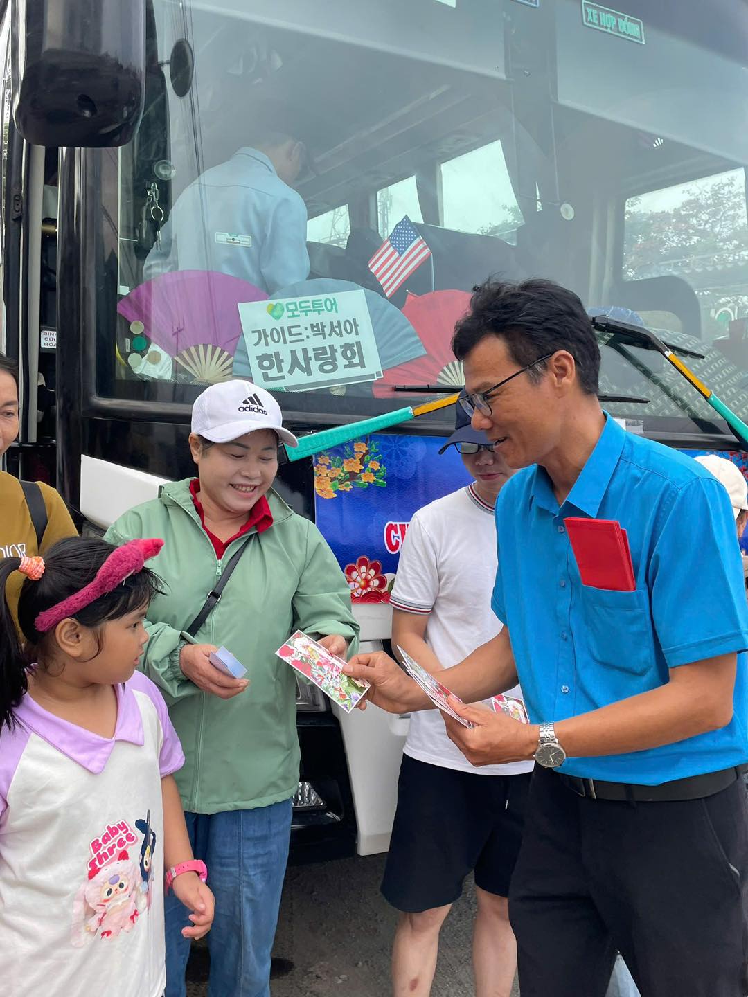 Xúc động chuyến tàu, xe Xuân chở công nhân Đồng Nai về quê - Ảnh 18.