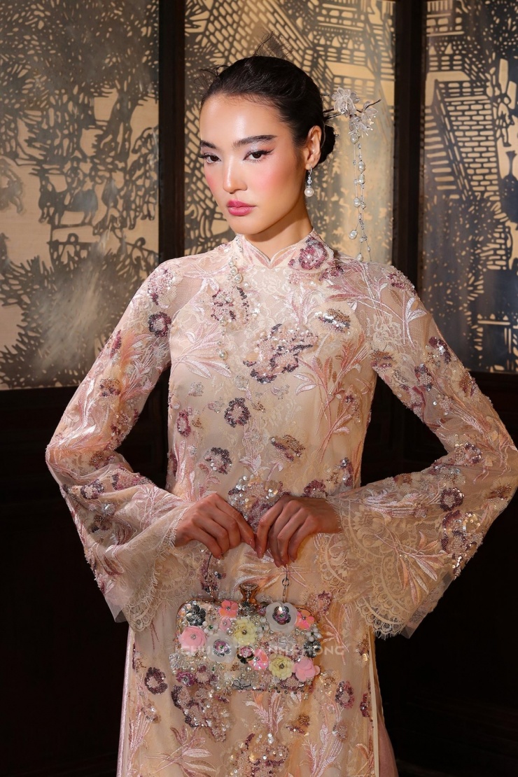 9 kiểu áo dài hot dịp Tết 2026 - 4