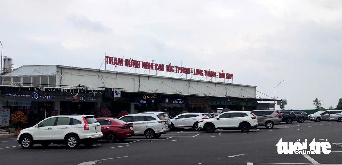 Ngừng bán hơn 20 ngày, Châu Thành muốn bán lại xăng dầu trên cao tốc TP.HCM - Long Thành 2 Châu Thành - Ảnh 2.