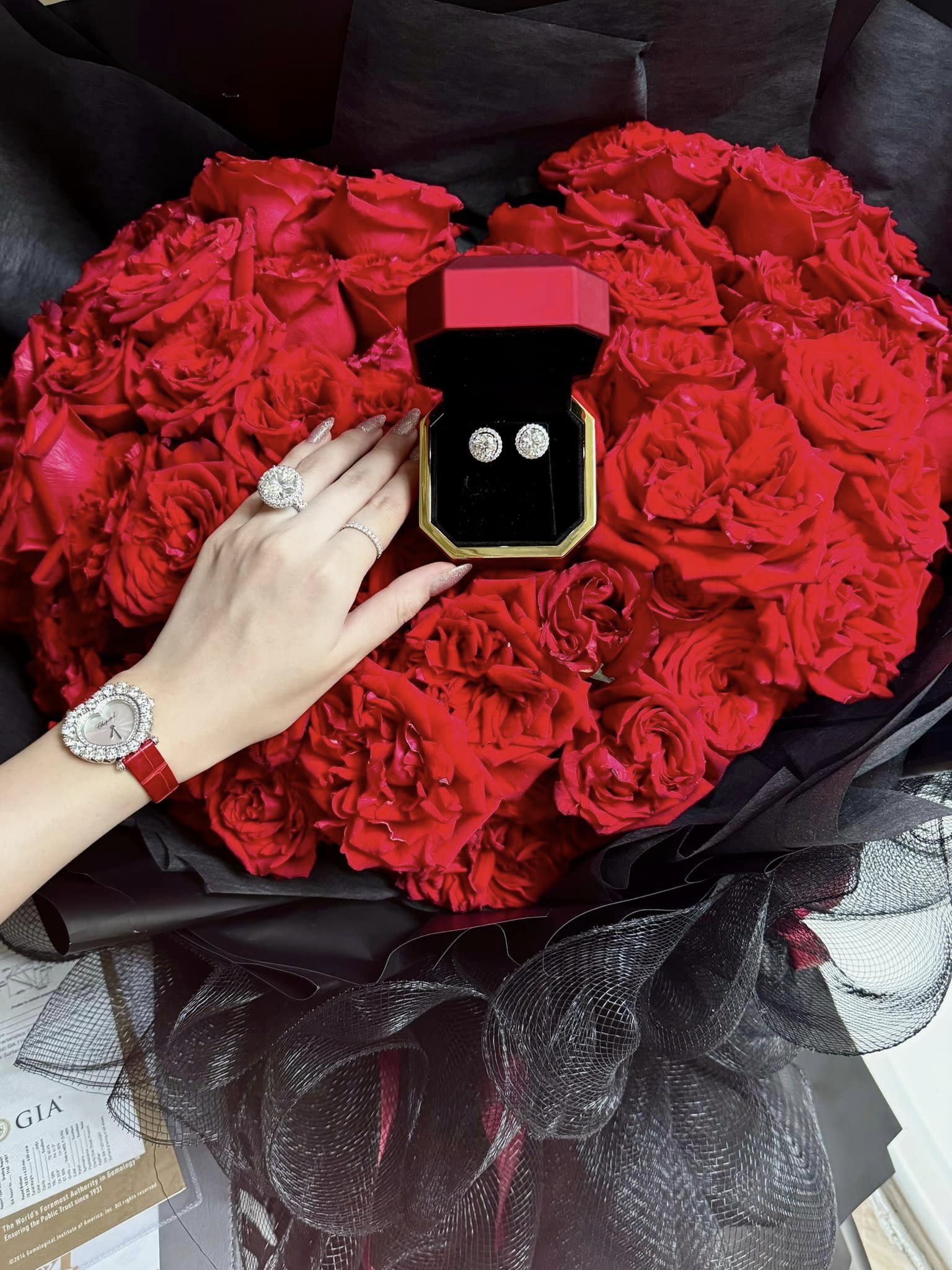 Ngọc Loan công khai ảnh bên bác sĩ Chiêm Quốc Thái- Ảnh 9. Ngọc Loan công khai ảnh bên bác sĩ Chiêm Quốc Thái- Ảnh 9.