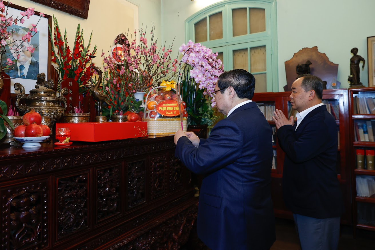 Thủ tướng chúc Tết gia đình các nguyên lãnh đạo Đảng , Nhà nước năm 2026 - Ảnh 5. Thủ tướng chúc Tết gia đình các nguyên lãnh đạo Đảng , Nhà nước năm 2026 - Ảnh 5.