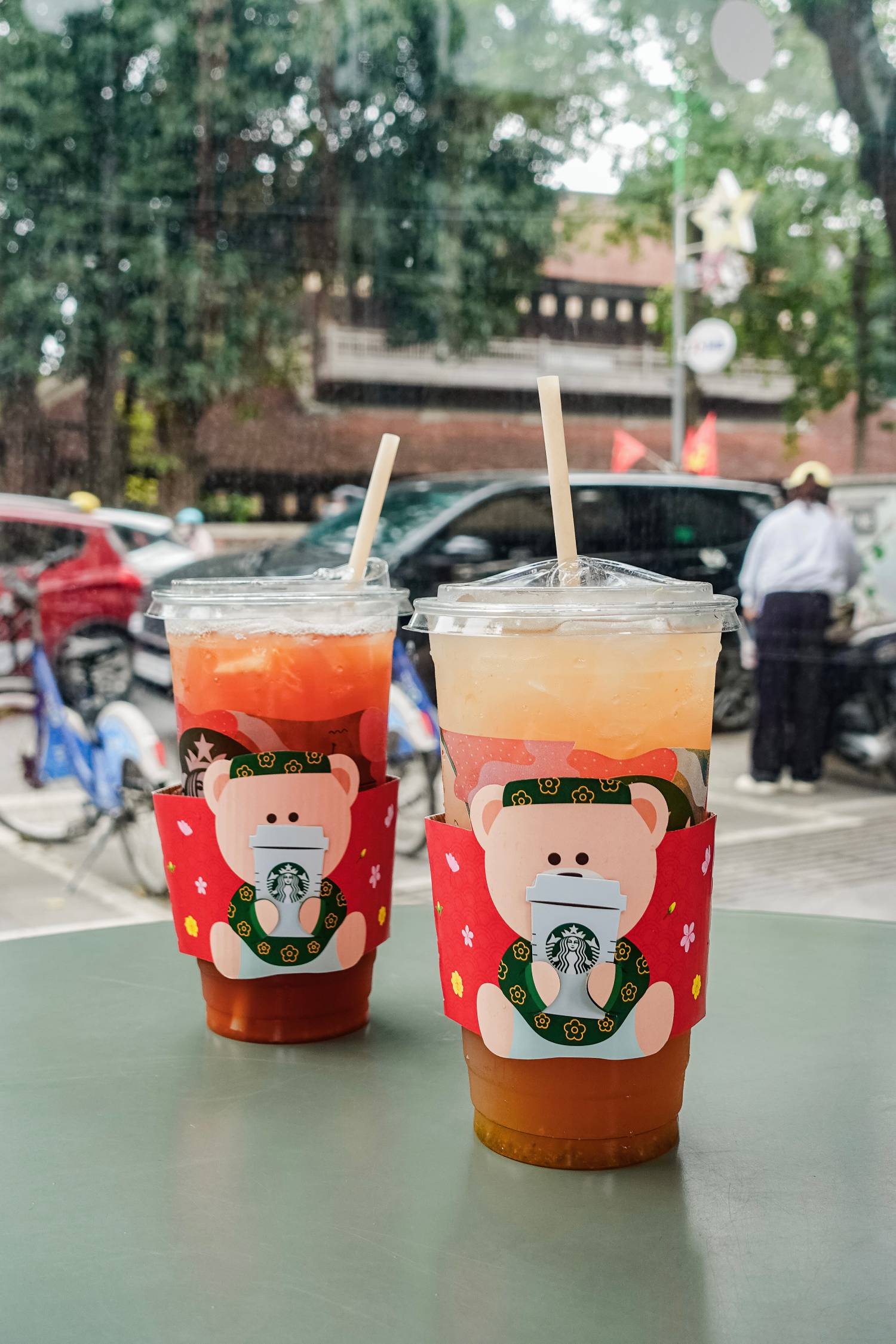 Bỏ 99.000 đồng để uống cốc trà cúc tắc muối của Starbucks, có thật sự 