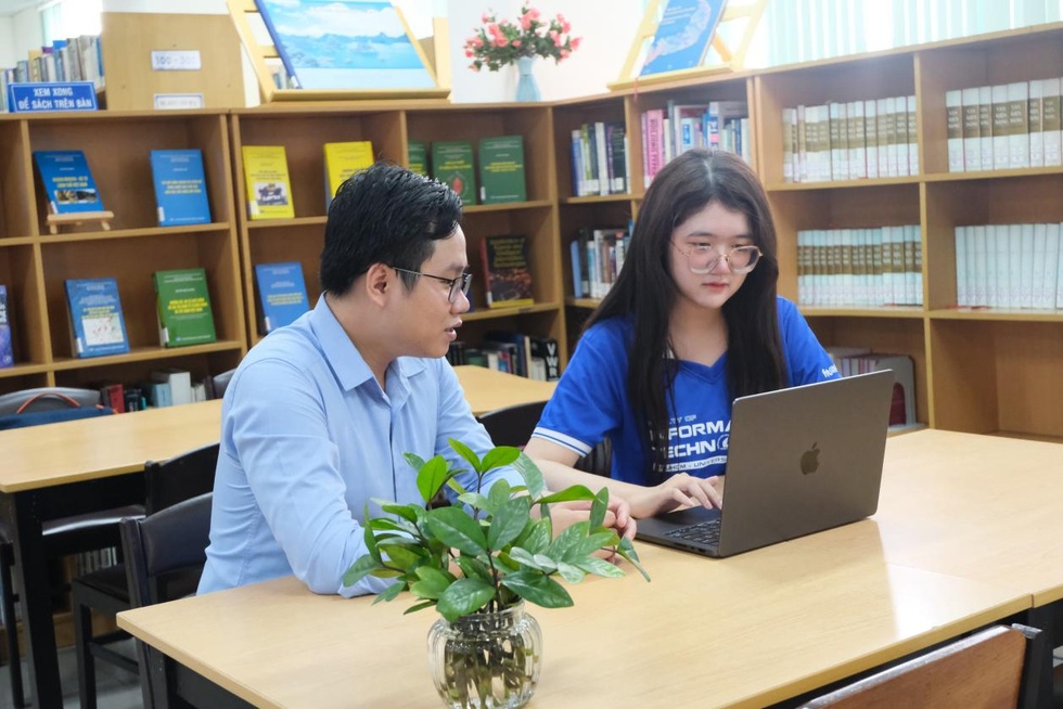 Từ nỗi đau mất mát năm 18 tuổi đến danh hiệu Công dân trẻ tiêu biểu TPHCM - 10