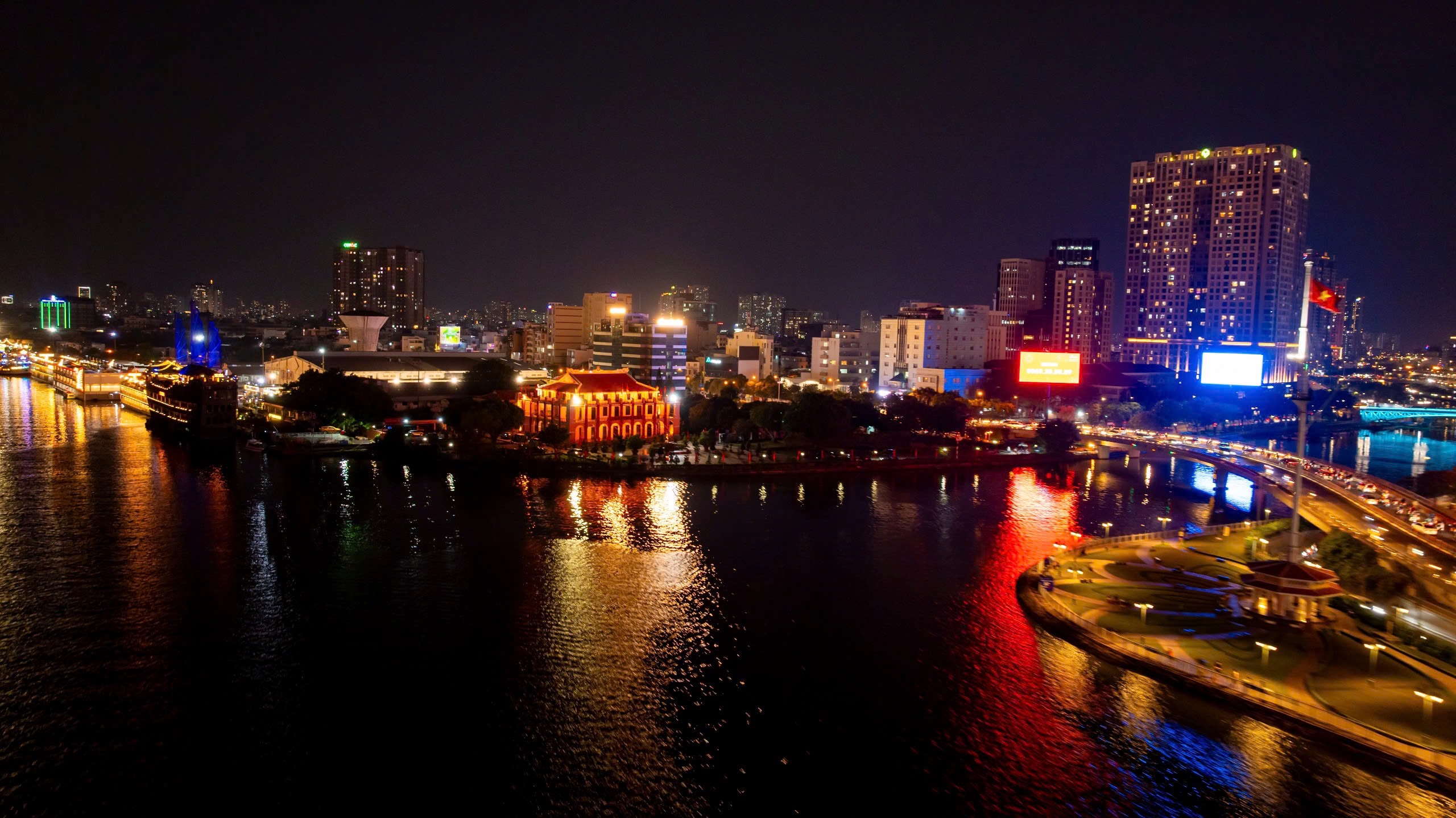 TP.HCM nhìn từ sông Sài Gòn - Kỳ 1: Lịch sử trăm năm bên dòng nước- Ảnh 4. TP.HCM nhìn từ sông Sài Gòn - Kỳ 1: Lịch sử trăm năm bên dòng nước- Ảnh 4.