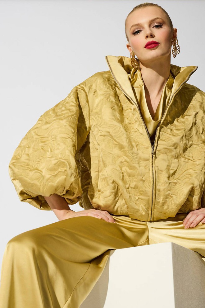 Váy bay bổng lên ngôi, bảng màu tươi sáng dẫn dắt xu hướng xuân 2026- Ảnh 6.