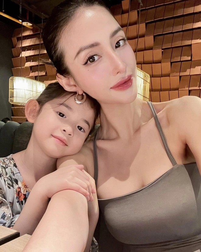 Mai Hồ xách túi Hermès trăm triệu trong màn tái ngộ, vẫn không là gì với 1 thứ phải gọi là quá sang!- Ảnh 8.